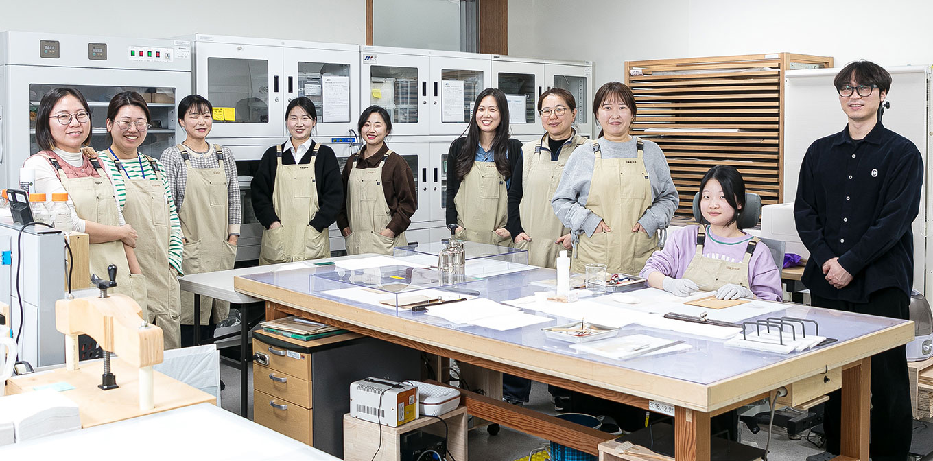 (왼쪽부터) 조성연, 권세리, 차주경, 한바다, 이보현, 김미정, 하정원, 이혜인, 조영원, 임우진